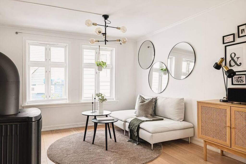 Beautiful Bergen House From 1790 Lejlighed Eksteriør billede